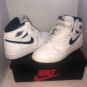 Air Jordan 1 Retro High White/ Midnight Navy